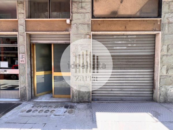 locale commerciale in affitto a Bari in zona Murat