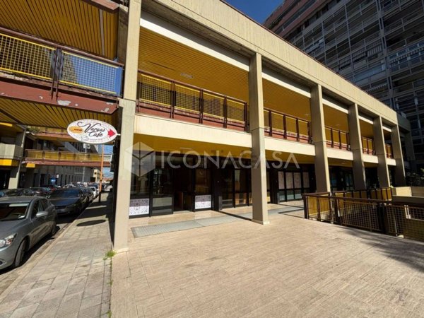 locale commerciale in affitto a Bari in zona San Pasquale