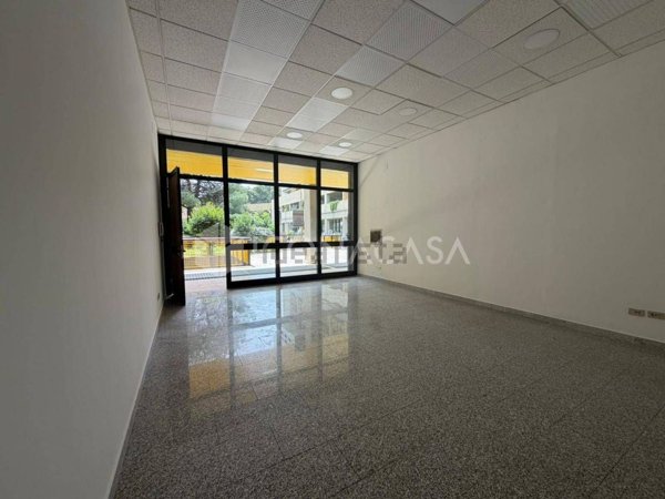 locale commerciale in affitto a Bari in zona San Pasquale