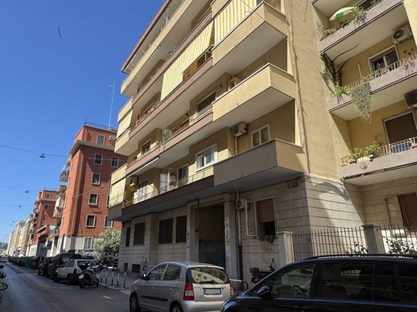 appartamento in affitto a Bari in zona Murat