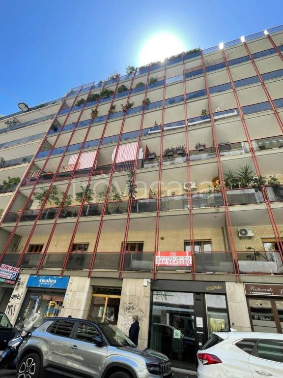 ufficio in affitto a Bari in zona Murat
