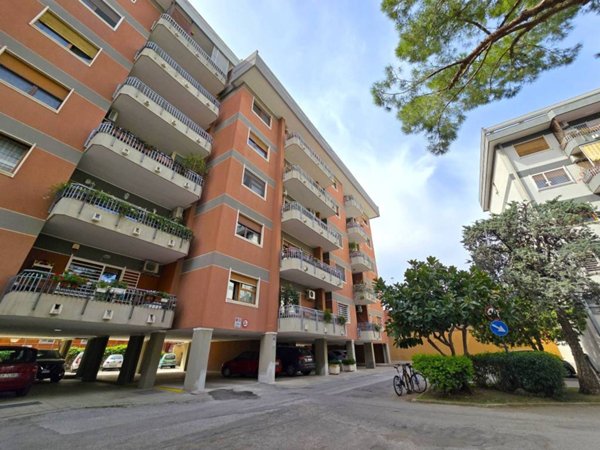 appartamento in affitto a Bari in zona Carrassi