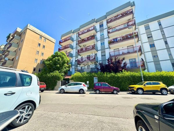 appartamento in affitto a Bari in zona Japigia