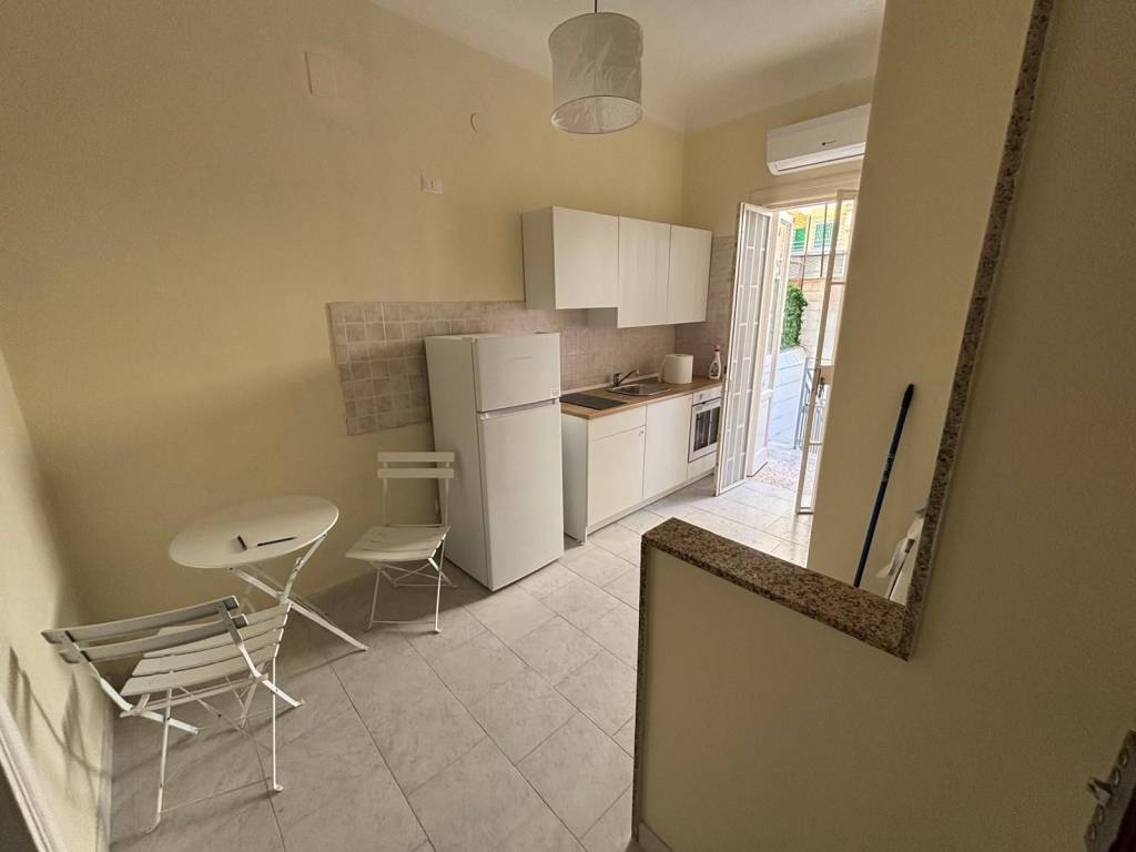 appartamento in affitto a Bari in zona Carrassi