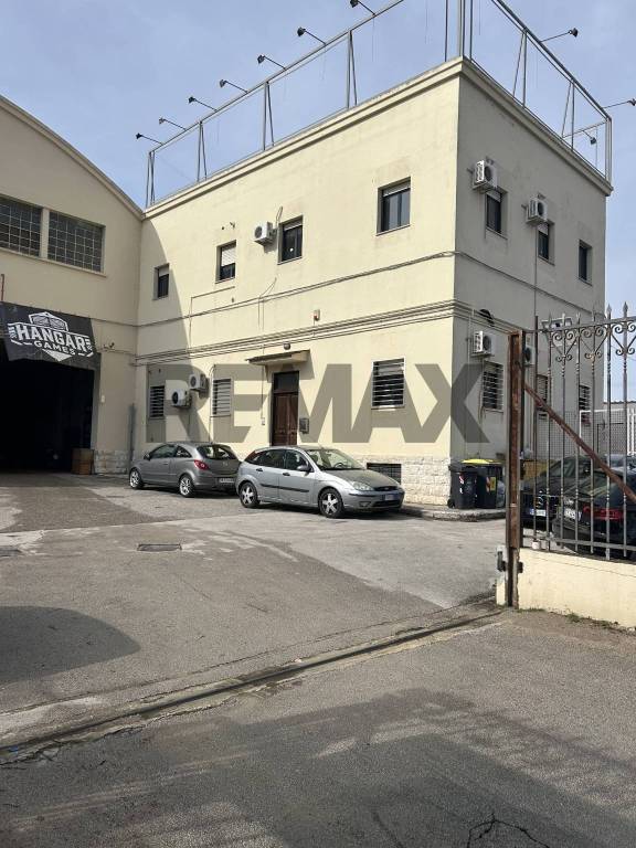 ufficio in affitto a Bari in zona Picone