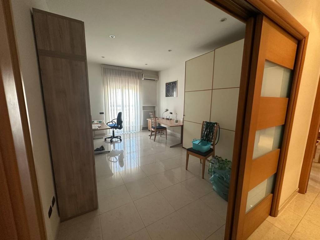 appartamento in affitto a Bari in zona Picone
