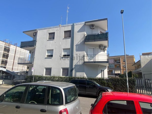 appartamento in affitto a Bari in zona Poggiofranco