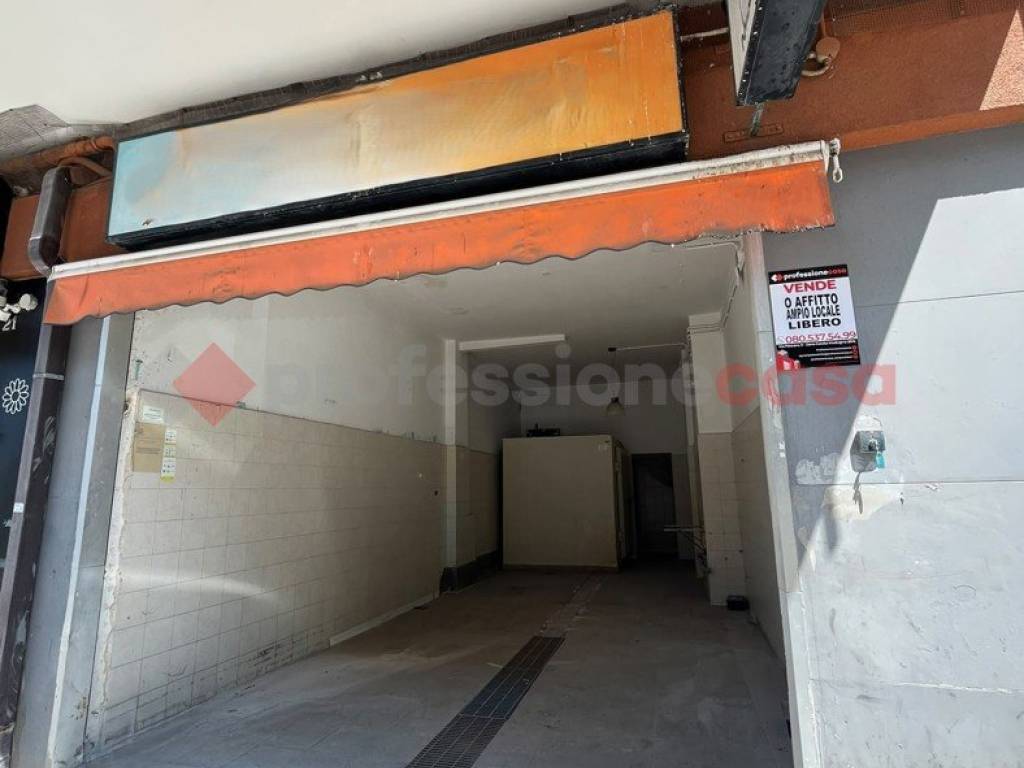 locale commerciale in affitto a Bari in zona San Paolo