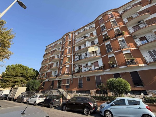 appartamento in affitto a Bari in zona Carrassi