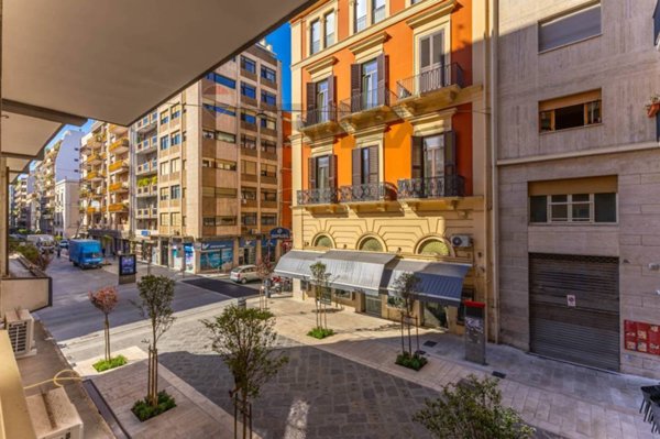 ufficio in affitto a Bari in zona Murat