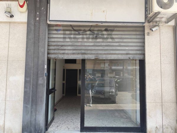 locale commerciale in affitto a Bari in zona Carrassi