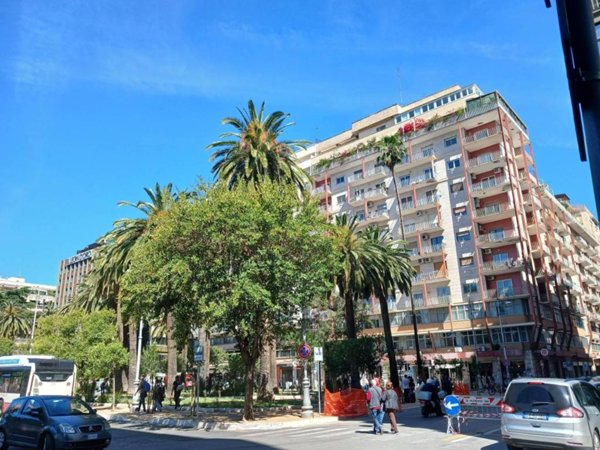 ufficio in affitto a Bari in zona Murat