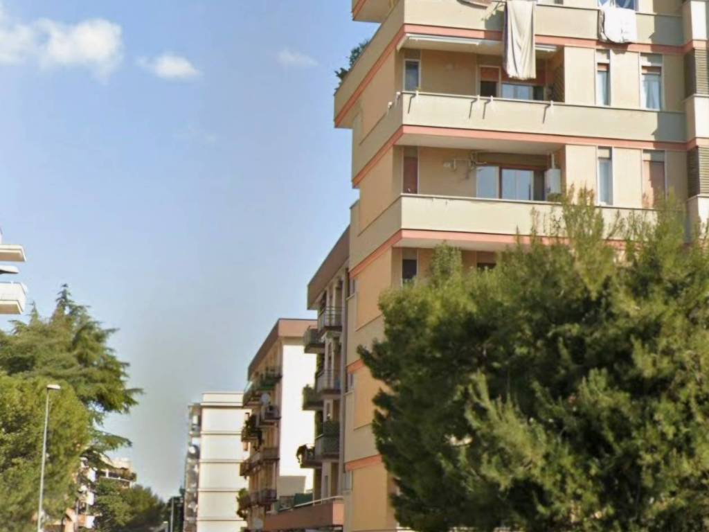 appartamento in affitto a Bari in zona Poggiofranco