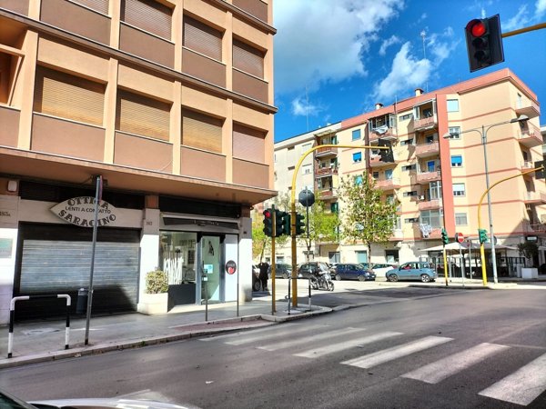 locale commerciale in affitto a Bari in zona Carrassi