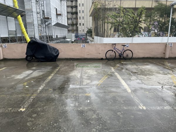 box auto in affitto a Bari in zona San Pasquale