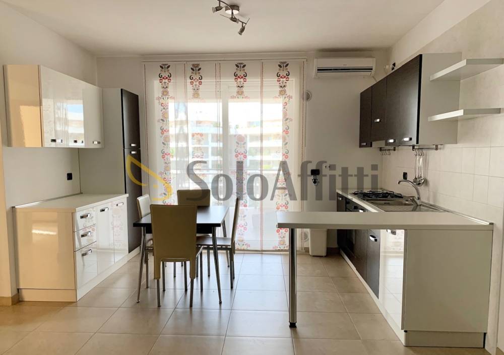 appartamento in affitto a Bari in zona Picone