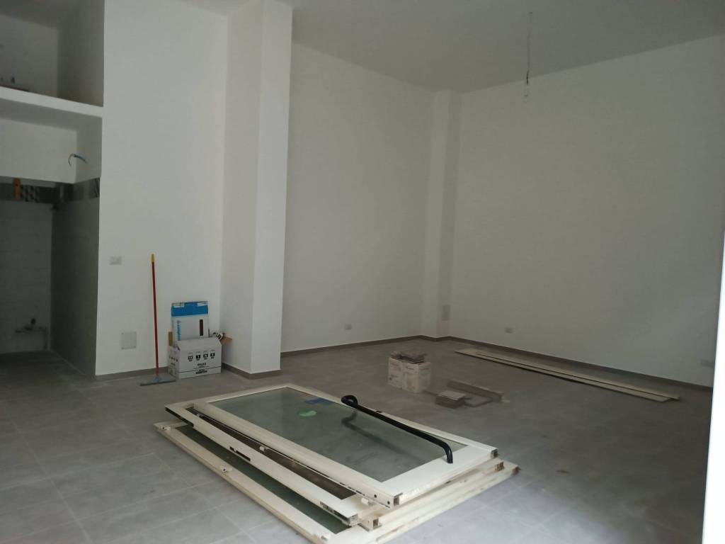 negozio in affitto a Bitonto