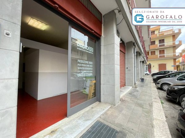 negozio in affitto a Bitonto in zona Borgo Antico