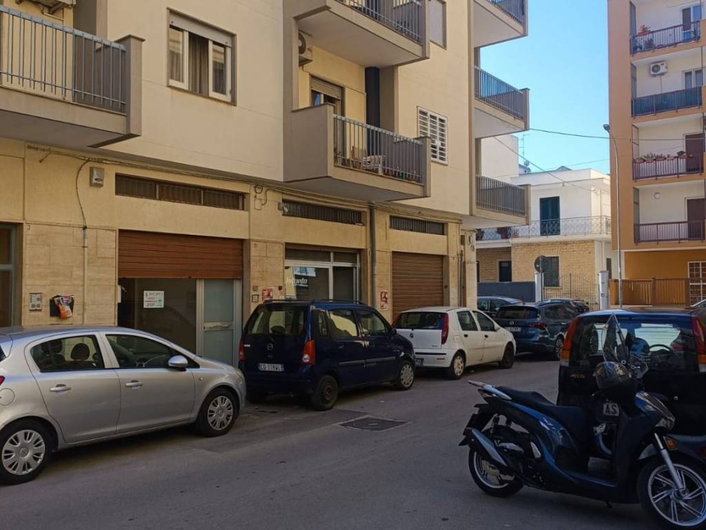 negozio in affitto a Bitonto