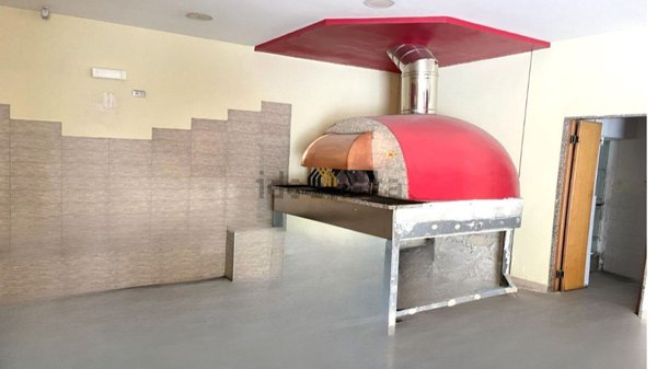 locale commerciale in affitto a Bitonto