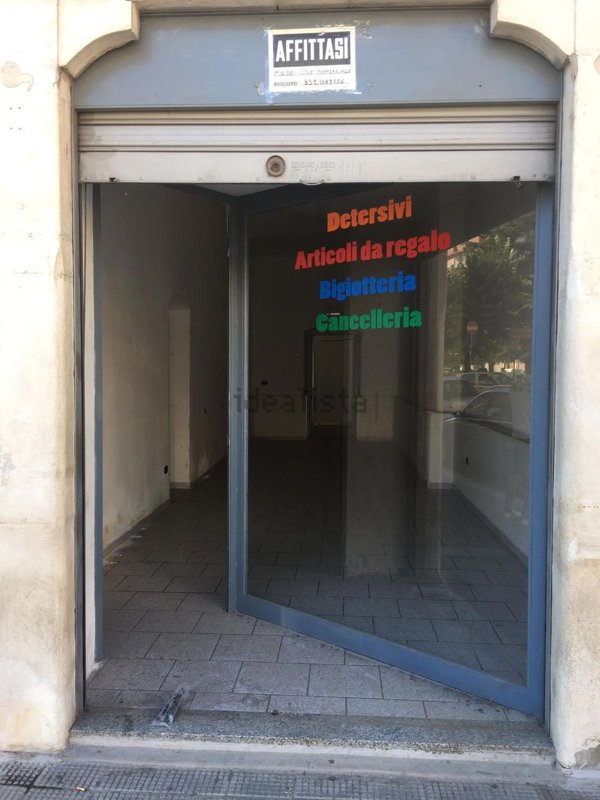 locale commerciale in affitto a Bitonto
