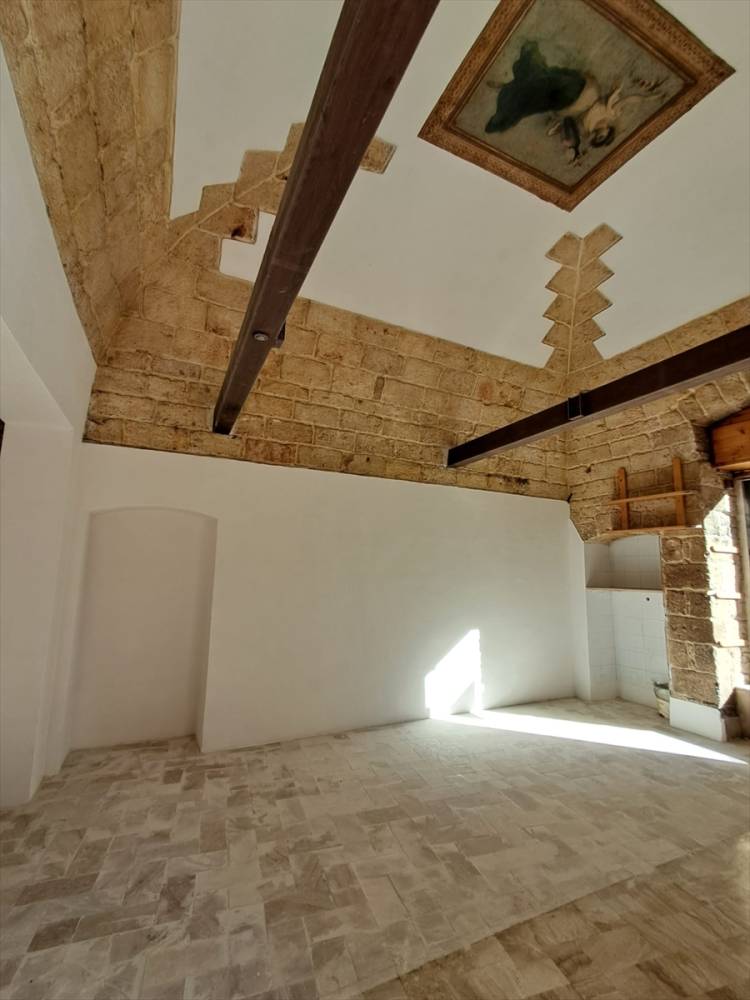 locale commerciale in affitto a Bitonto