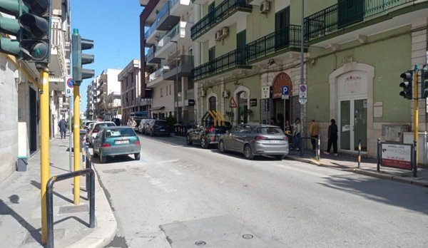 locale commerciale in affitto a Bitonto in zona Centro Città