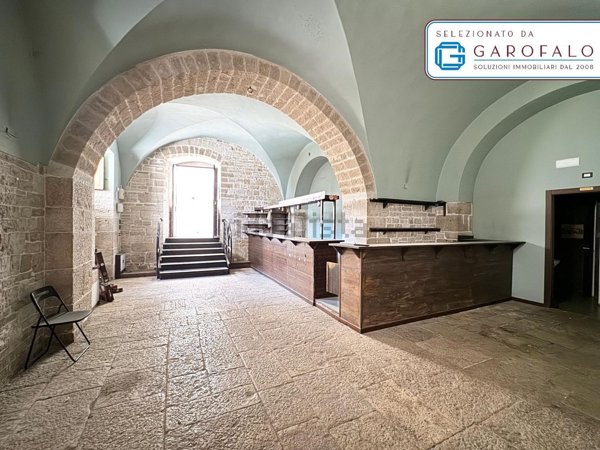 locale commerciale in affitto a Bitonto