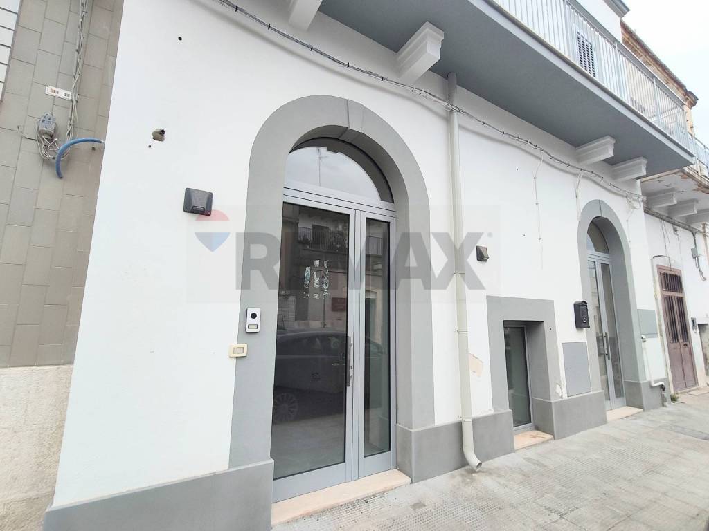 negozio in affitto a Bitritto