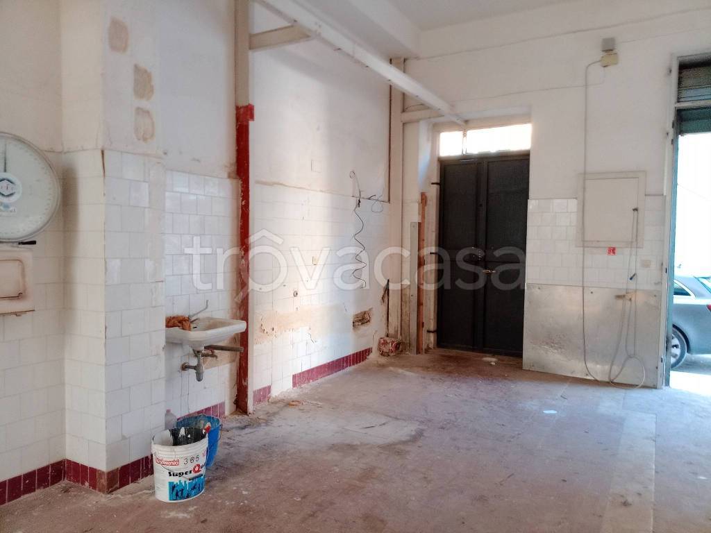 locale commerciale in affitto a Bitritto