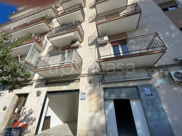 locale commerciale in affitto a Capurso