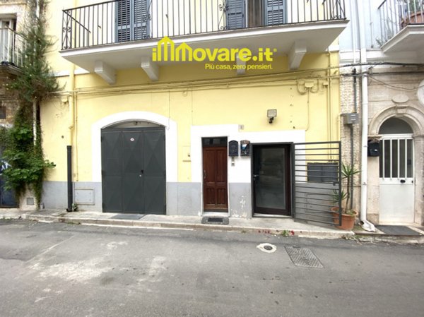 negozio in affitto a Capurso