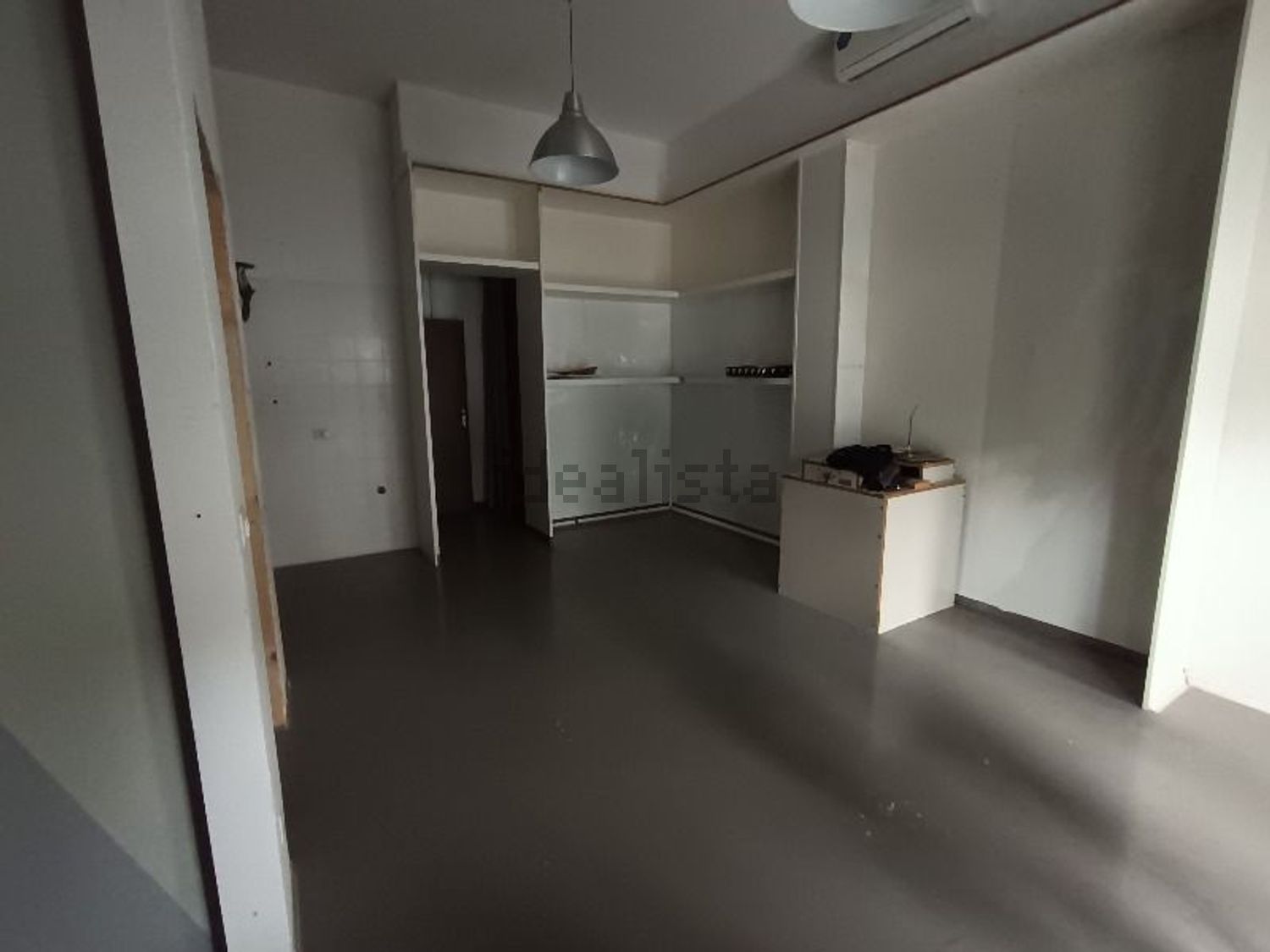 locale commerciale in affitto a Capurso