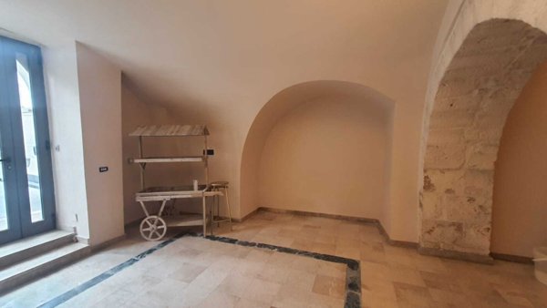 locale commerciale in affitto a Casamassima