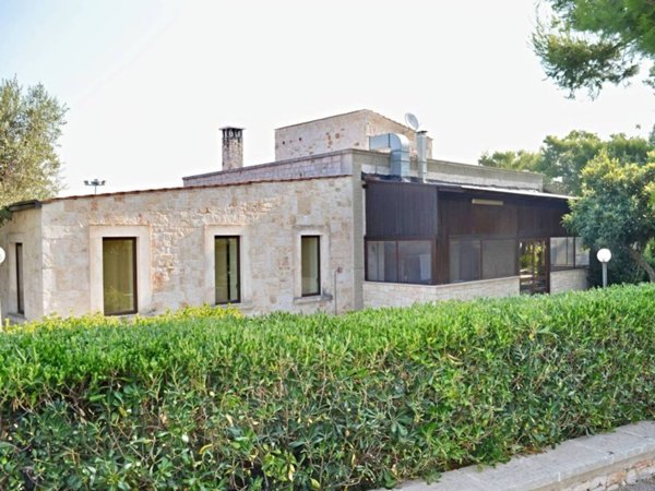 negozio in affitto a Castellana Grotte