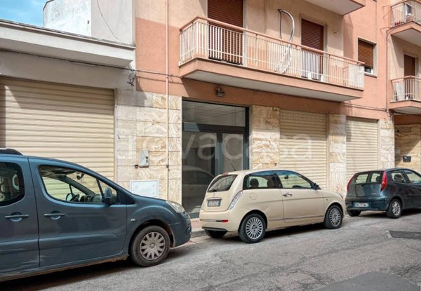 negozio in affitto a Castellana Grotte