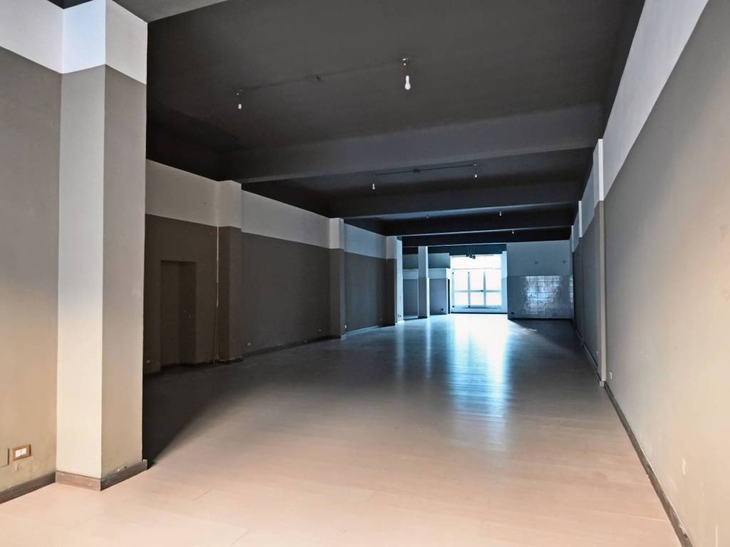 negozio in affitto a Castellana Grotte