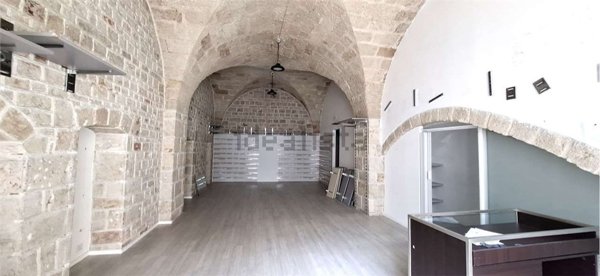 locale commerciale in affitto a Conversano