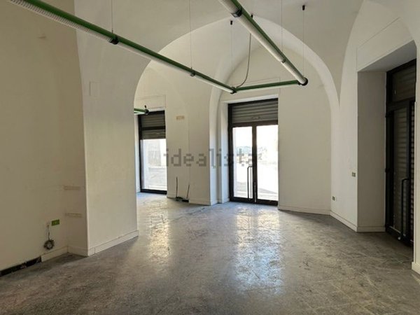 locale commerciale in affitto a Conversano