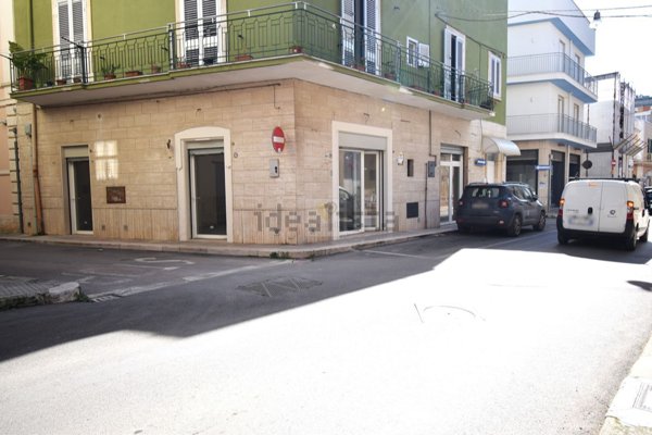 locale commerciale in affitto a Conversano