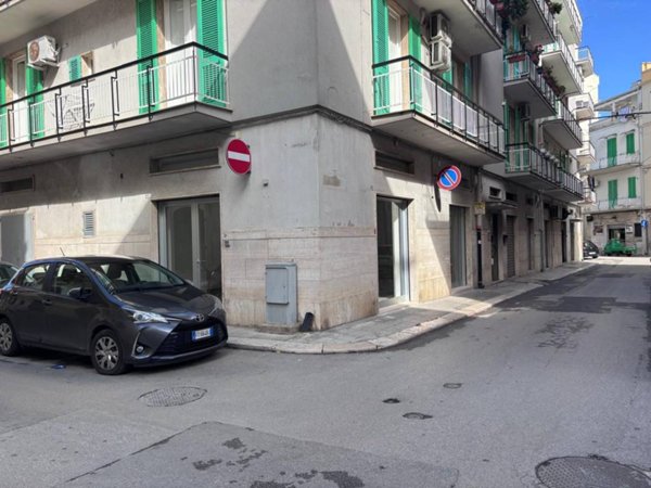 negozio in affitto a Corato