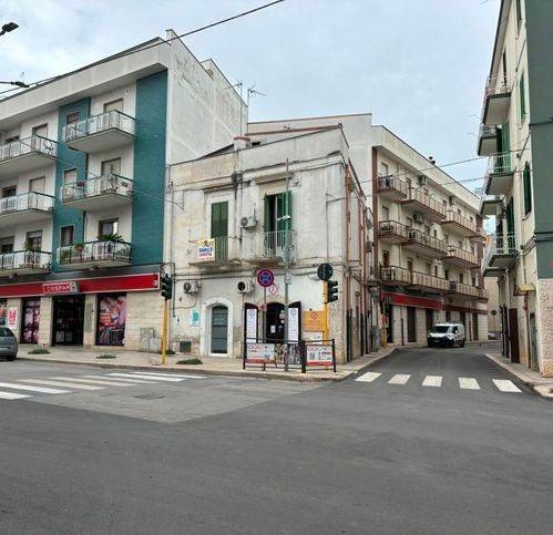 negozio in affitto a Corato