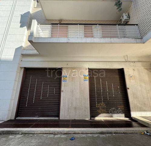 negozio in affitto a Corato in zona Centro Storico