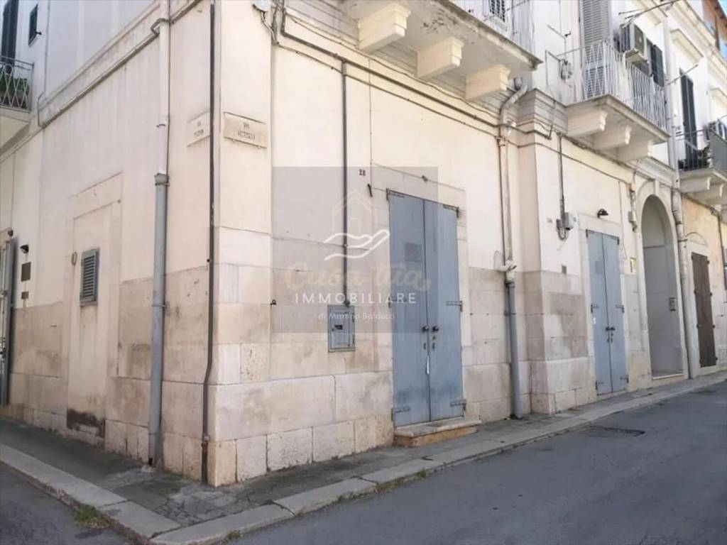 negozio in affitto a Corato