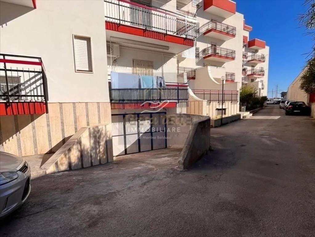 negozio in affitto a Corato