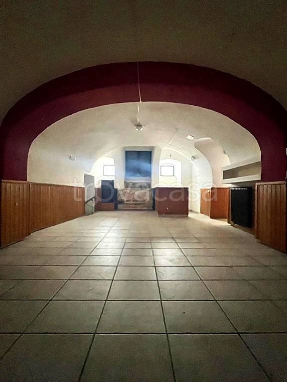 negozio in affitto a Gioia del Colle