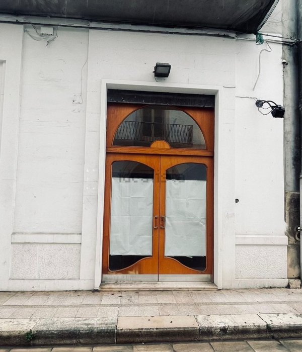 locale commerciale in affitto a Gioia del Colle