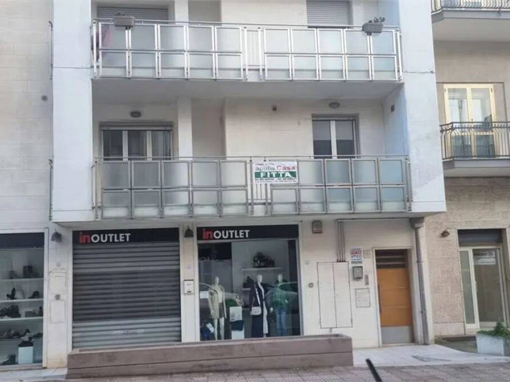 ufficio in affitto a Gravina in Puglia