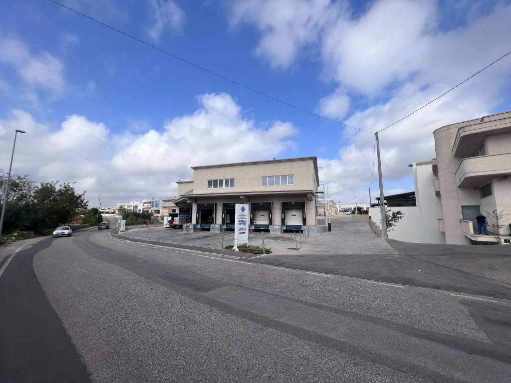 ufficio in affitto a Locorotondo