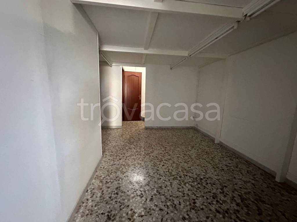 monolocale in affitto a Modugno